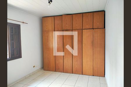 Casa à venda com 250m², 3 quartos e 3 vagas Casa à venda com 250m², 3 quartos e 3 vagasQuarto 3