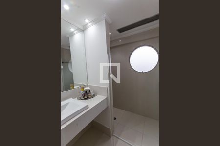 Apartamento à venda com 142m², 3 quartos e 2 vagasBanheiro da Suíte 