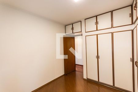 Apartamento à venda com 142m², 3 quartos e 2 vagasQuarto 