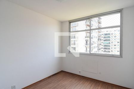 Apartamento à venda com 120m², 3 quartos e 1 vaga Apartamento à venda com 120m², 3 quartos e 1 vagaQuarto 3