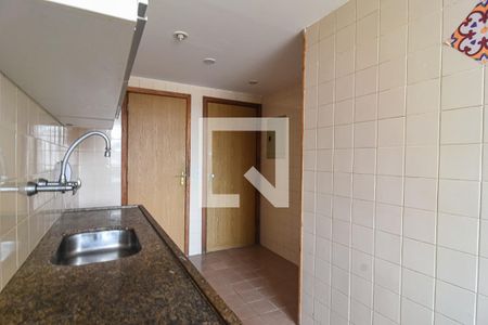 Apartamento à venda com 120m², 3 quartos e 1 vaga Apartamento à venda com 120m², 3 quartos e 1 vagaCozinha