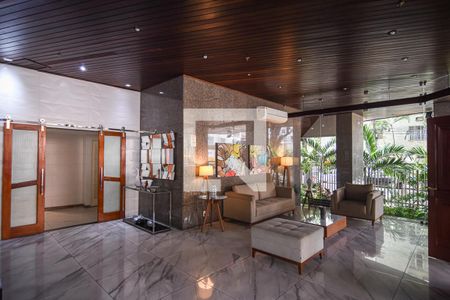 Apartamento à venda com 120m², 3 quartos e 1 vaga Apartamento à venda com 120m², 3 quartos e 1 vagaÁrea comum