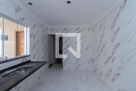 Casa à venda com 89m², 2 quartos e 2 vagasCozinha