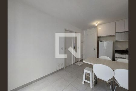 Sala de apartamento à venda com 2 quartos, 34m² em Jurubatuba, São Paulo