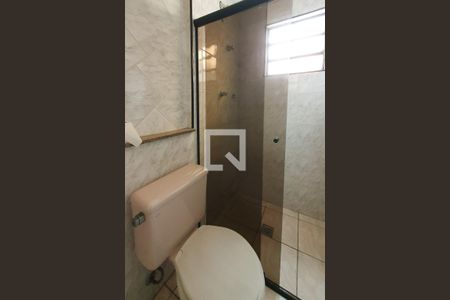 Apartamento à venda com 215m², 4 quartos e 4 vagas Apartamento à venda com 215m², 4 quartos e 4 vagasBanheiro da Suíte 1