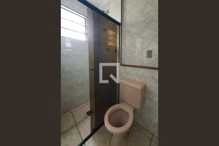 Apartamento à venda com 215m², 4 quartos e 4 vagas Apartamento à venda com 215m², 4 quartos e 4 vagasBanheiro da Suíte 3
