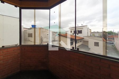 Apartamento à venda com 215m², 4 quartos e 4 vagas Apartamento à venda com 215m², 4 quartos e 4 vagasQuarto 2 ( Suíte ) - varanda