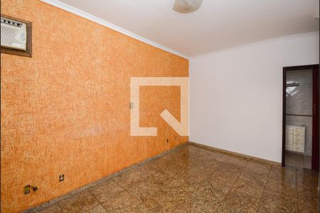Apartamento à venda com 215m², 4 quartos e 4 vagas Apartamento à venda com 215m², 4 quartos e 4 vagasQuarto 2 ( Suíte )