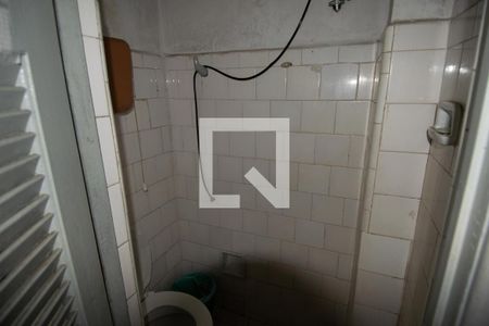 Apartamento para alugar com 200m², 3 quartos e 4 vagasBanheiro de serviços