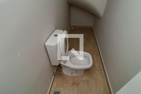 Casa para alugar com 83m², 2 quartos e 2 vagasLavabo