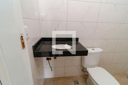 Casa para alugar com 83m², 2 quartos e 2 vagasBanheiro da Suíte 2