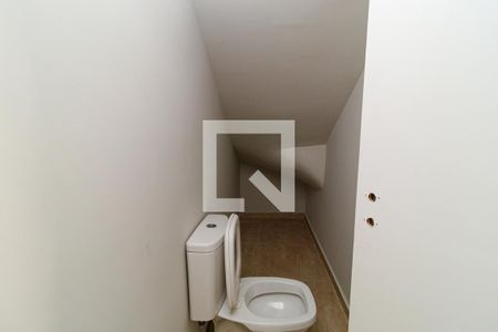 Casa para alugar com 83m², 2 quartos e 2 vagasLavabo