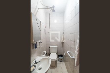 Casa à venda com 250m², 3 quartos e 3 vagasBanheiro de serviço