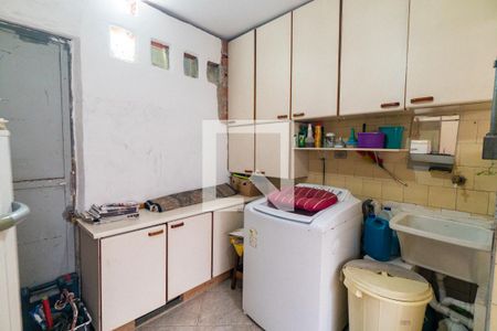 Casa à venda com 250m², 3 quartos e 3 vagasÁrea de Serviço