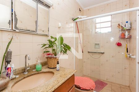 Casa à venda com 160m², 3 quartos e 3 vagasBanheiro 2