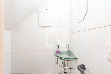 Casa à venda com 160m², 3 quartos e 3 vagasLavabo da Edícula