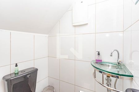 Casa à venda com 160m², 3 quartos e 3 vagasLavabo da Edícula