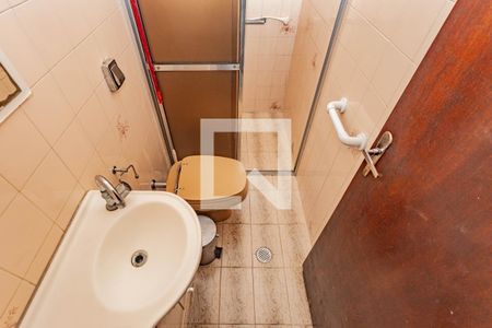 Casa à venda com 160m², 3 quartos e 3 vagasBanheiro da Edícula