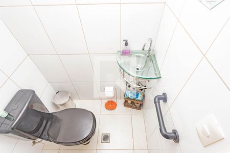 Casa à venda com 160m², 3 quartos e 3 vagasLavabo da Edícula