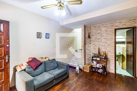 Sala de casa à venda com 3 quartos, 250m² em Jardim Pinheiros, São Paulo