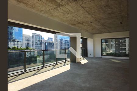 Apartamento à venda com 227m², 3 quartos e 3 vagasFoto 01