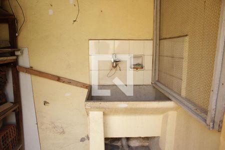 Casa para alugar com 60m², 1 quarto e 1 vagaÁrea de Serviço