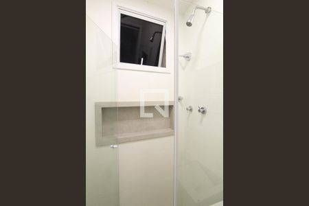 Apartamento para alugar com 60m², 2 quartos e 1 vaga Apartamento para alugar com 60m², 2 quartos e 1 vagaBanheiro da suíte