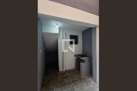 Casa para alugar com 50m², 1 quarto e sem vagaÁrea de Serviço