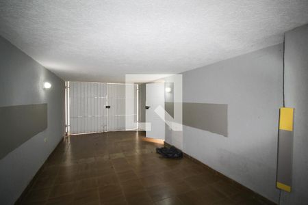 Casa para alugar com 120m², 4 quartos e 1 vagaÁrea externa 