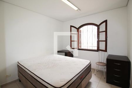 Casa para alugar com 120m², 4 quartos e 1 vagaQuarto 2