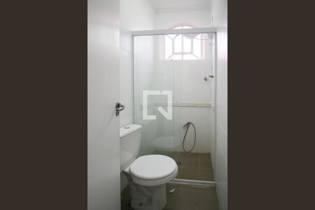 Casa para alugar com 120m², 4 quartos e 1 vagaBanheiro social 