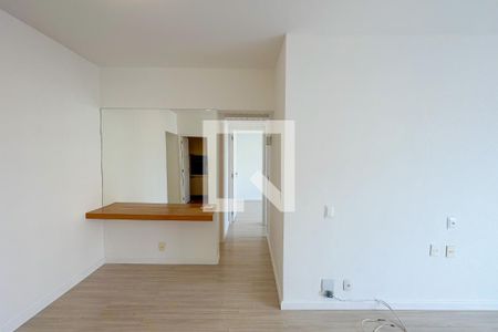Sala de apartamento para alugar com 2 quartos, 63m² em Botafogo, Rio de Janeiro