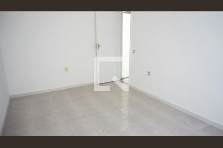 Quarto de casa para alugar com 1 quarto, 70m² em Curicica, Rio de Janeiro