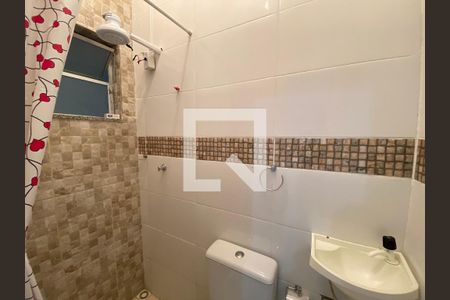 Banheiro de kitnet/studio para alugar com 1 quarto, 20m² em Piedade, Rio de Janeiro