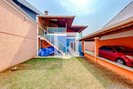 Casa à venda com 400m², 3 quartos e 8 vagasÁrea externa