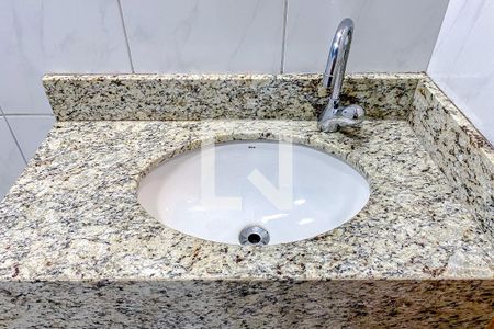 Casa à venda com 400m², 3 quartos e 8 vagasLavabo 2