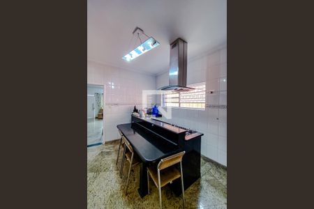 Casa à venda com 400m², 3 quartos e 8 vagasCozinha