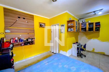 Casa à venda com 400m², 3 quartos e 8 vagasQuarto 3 - Suíte