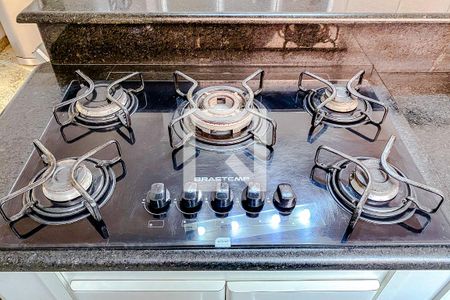 Casa à venda com 400m², 3 quartos e 8 vagasCozinha