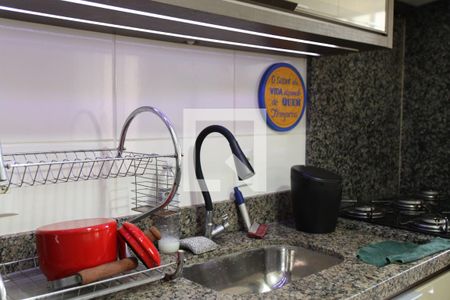 Apartamento para alugar com 63m², 2 quartos e 1 vagaCozinha e Área de Serviço
