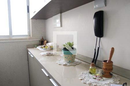 Apartamento para alugar com 63m², 2 quartos e 1 vagaCozinha e Área de Serviço