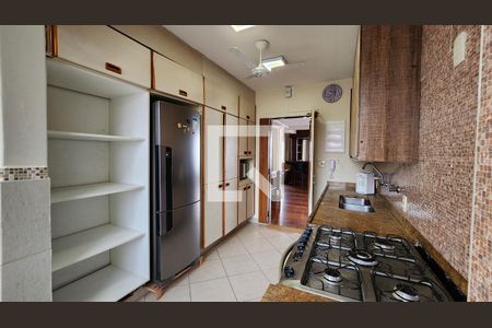 Apartamento para alugar com 200m², 3 quartos e 1 vagaCozinha