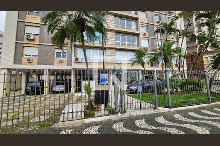 Apartamento para alugar com 200m², 3 quartos e 1 vagaFachada