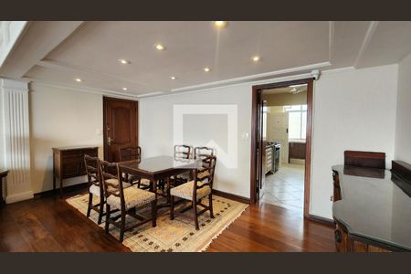 Apartamento para alugar com 200m², 3 quartos e 1 vagaSala de Jantar