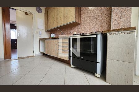 Apartamento para alugar com 200m², 3 quartos e 1 vagaCozinha - Armários