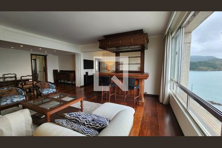 Sala de apartamento para alugar com 3 quartos, 200m² em Ponta da Praia, Santos