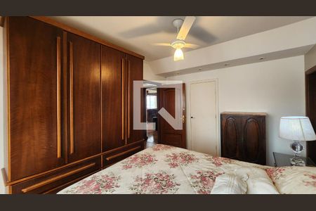 Apartamento para alugar com 200m², 3 quartos e 1 vagaQuarto - Armários