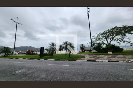 Apartamento para alugar com 200m², 3 quartos e 1 vagaVista da Rua