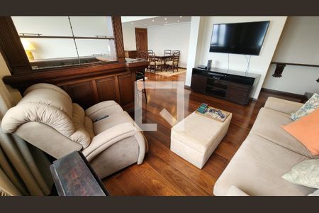 Apartamento para alugar com 200m², 3 quartos e 1 vagaSala de TV