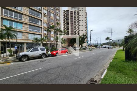 Apartamento para alugar com 200m², 3 quartos e 1 vagaVista da Rua